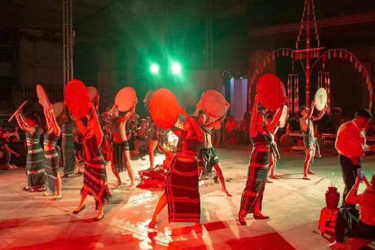 Văn hóa cồng chiêng Tây Nguyên